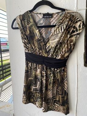 Vintage Marianne Olive & Black Printed V-Neck Blouse‎